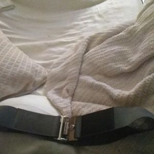 A flexible grey comfy fitted retro inspired w/ it'